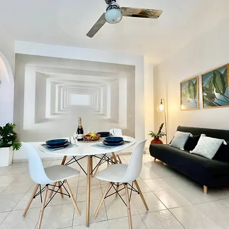 200m Away Europa Mare Apartment Loano